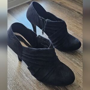 Women's Black Bootie Heels